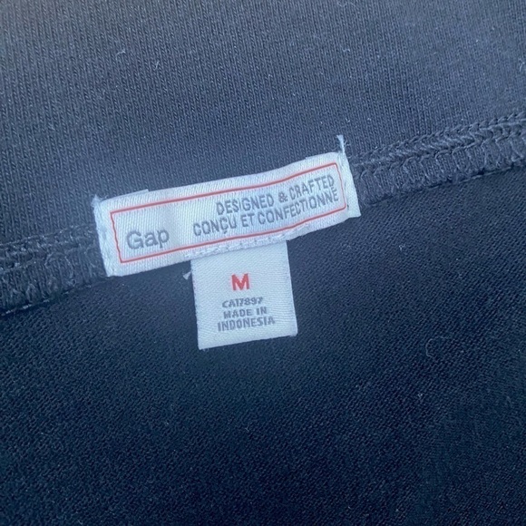 ⭐️2 FOR $20⭐️ Gap Black Mini Skirt Cotton Stretch Skirt. Small - Picture 4 of 5